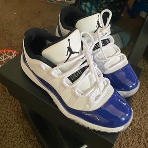 Jordan 11 low concord sketch size 3Y